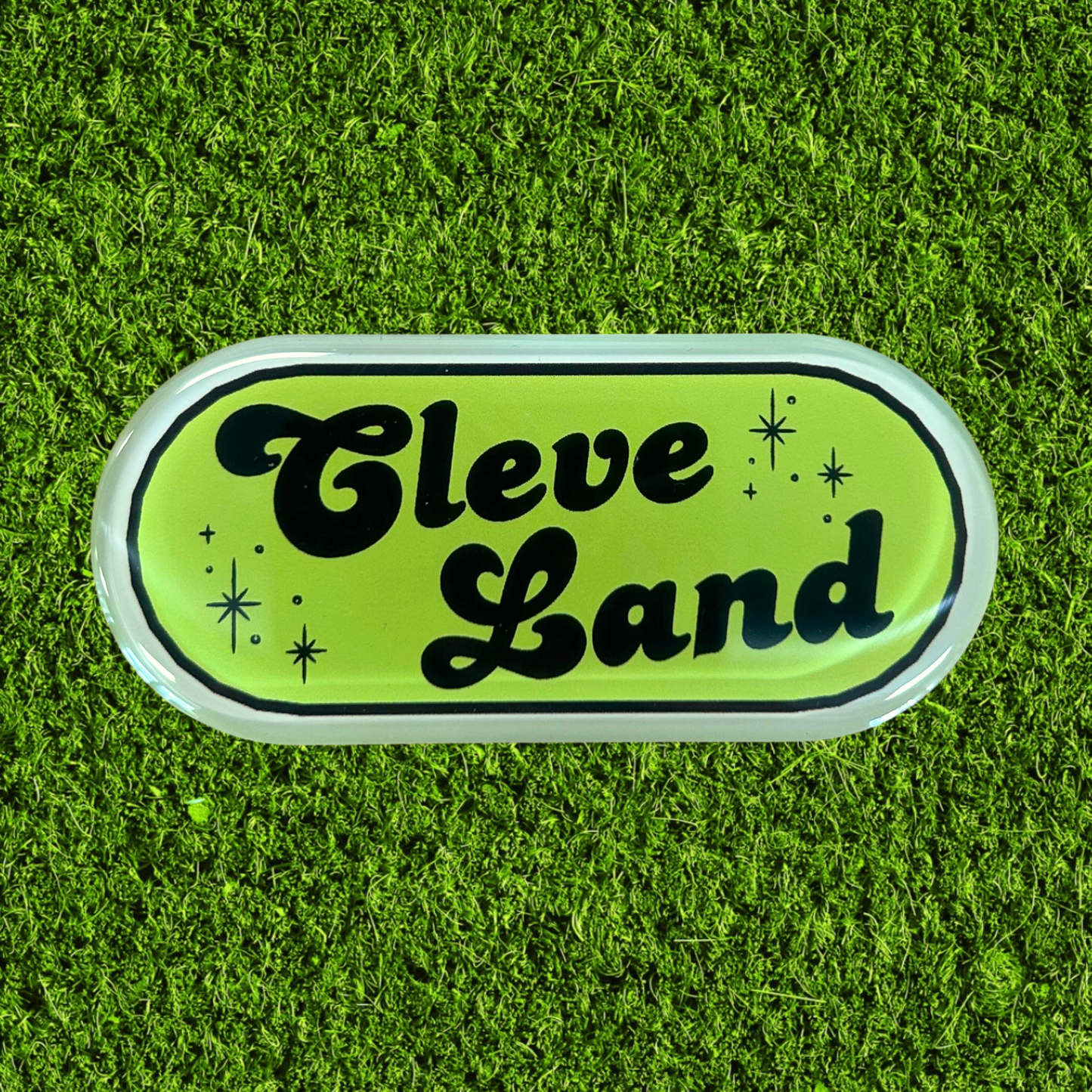 Retro Cleve Land Oval Acrylic Magnet